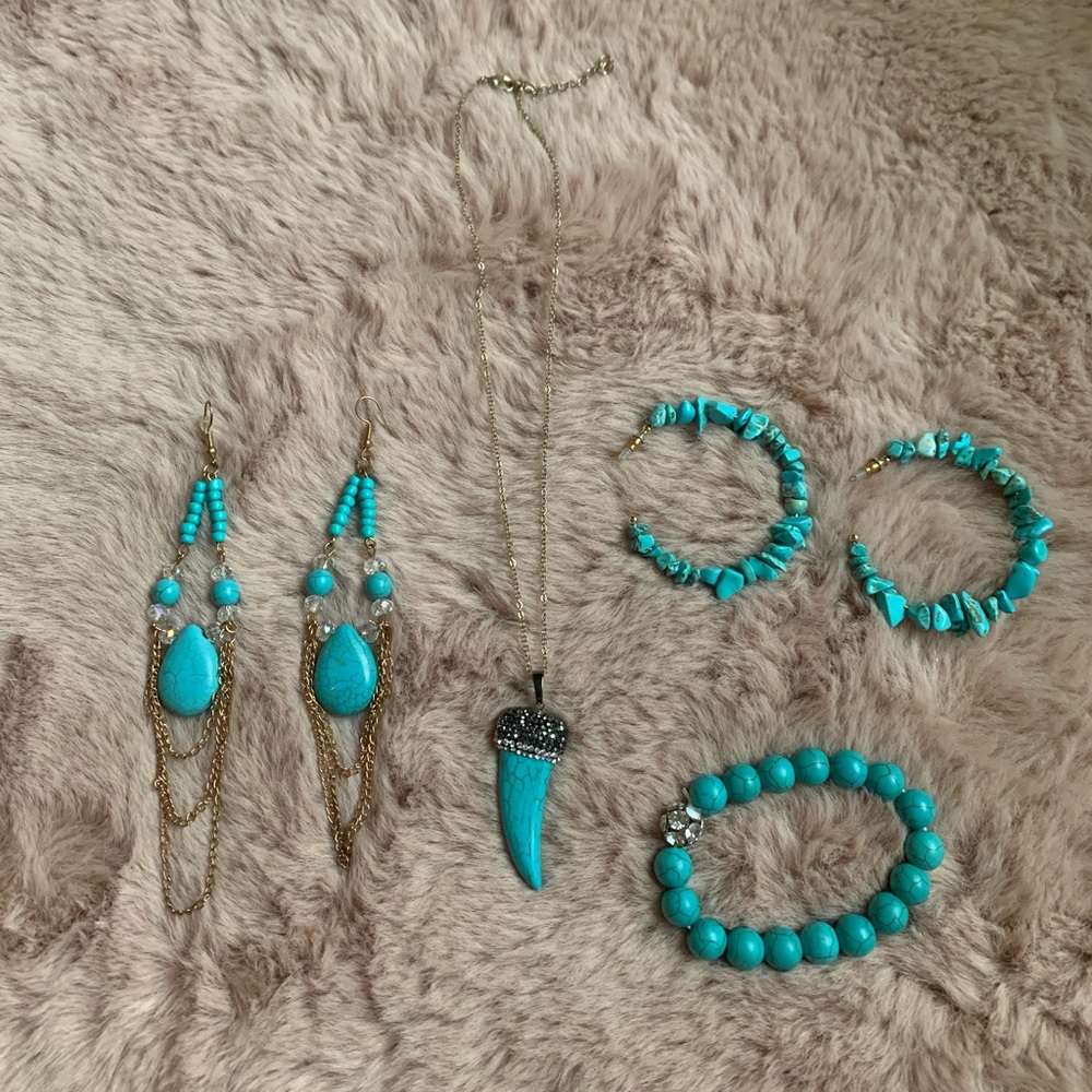 Turquoise jewelry set